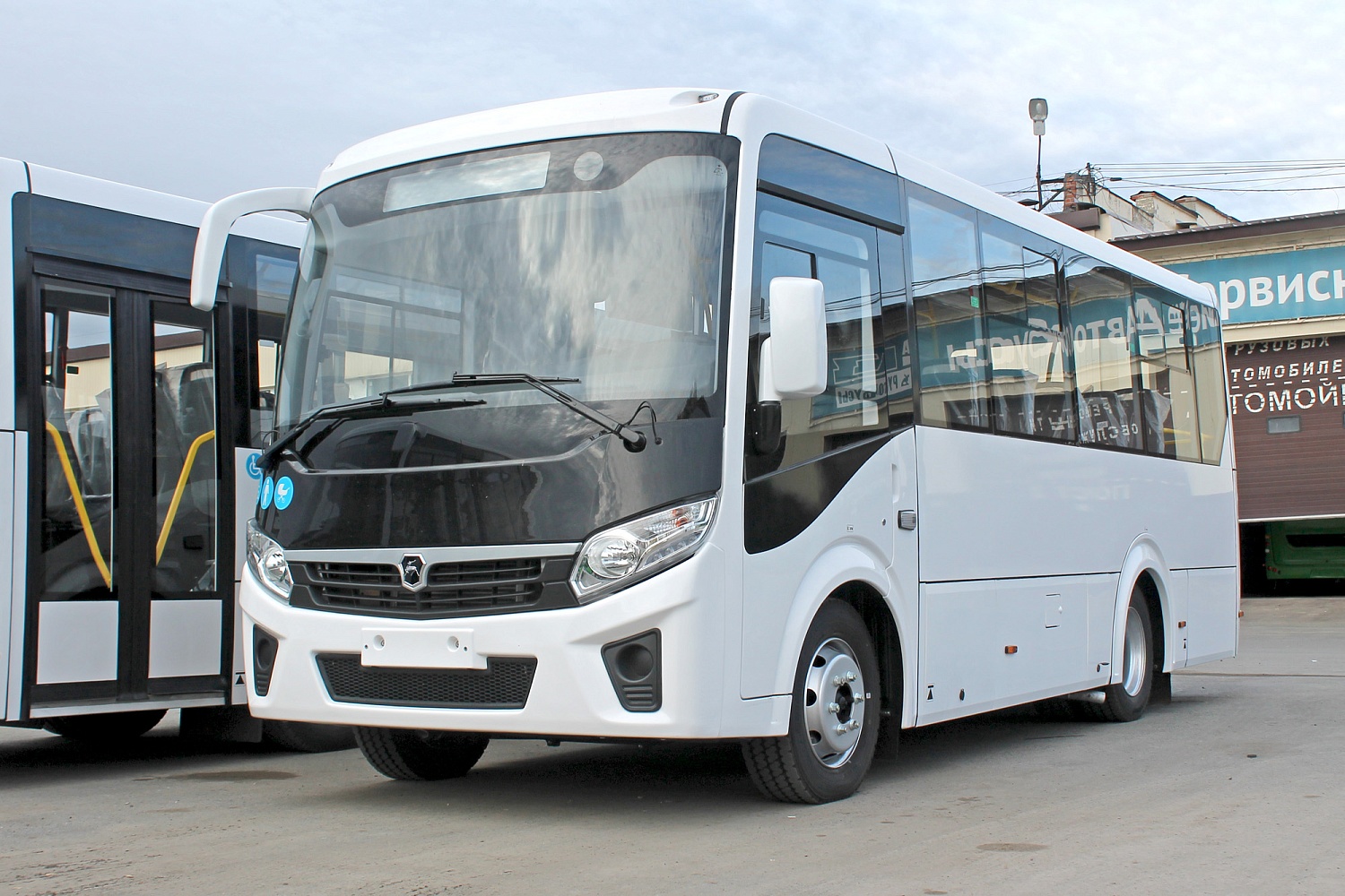 Автобус ПАЗ 320435-04 Vector NEXT «Доступная среда» (7,6 м) 